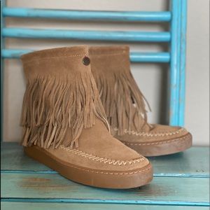 Odd Molly Like New Boho Suede Fringed Moccasins